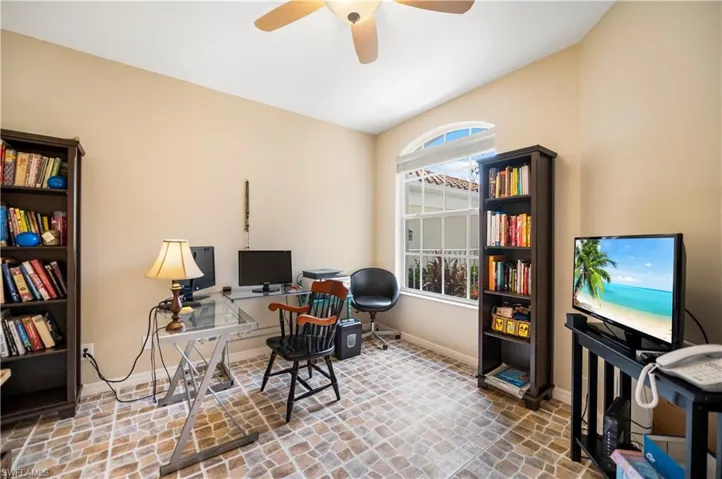 Your office! Perfect for continuing to work will on vacation!(if needed)