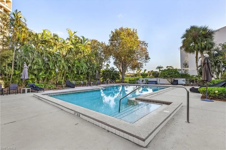 Clipper Cove pool