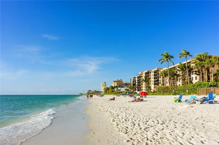 530  100th N AVE, Naples, FL 34108