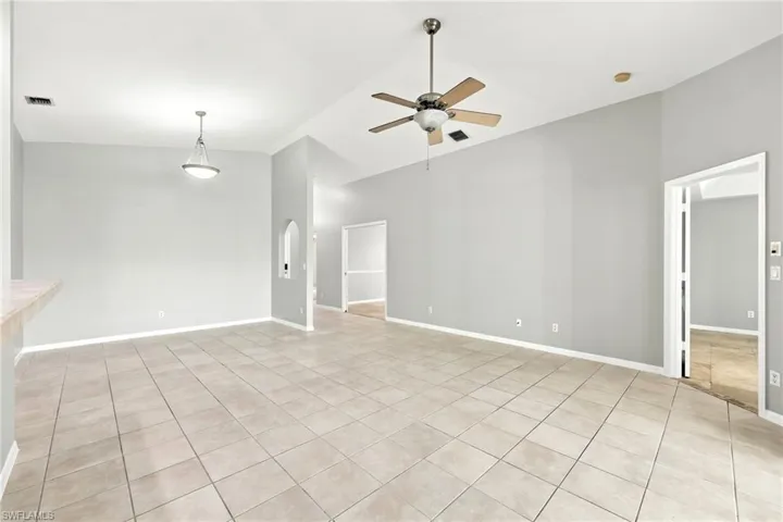 25925 Pebblecreek Dr, Bonita Springs, Florida 34135