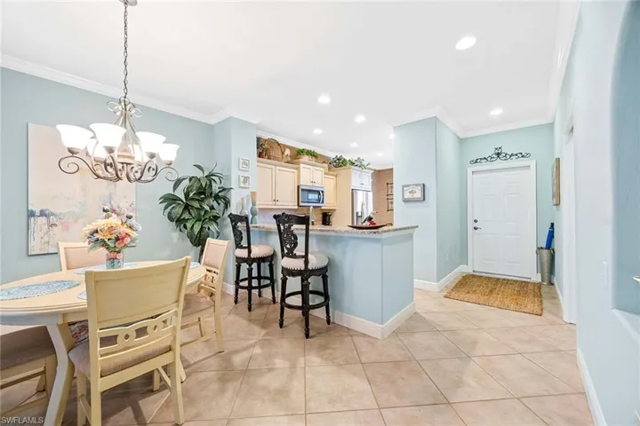 8267  Parkstone  PL, Naples, FL 34120