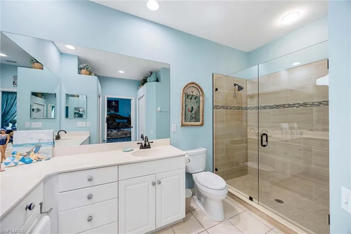 8267  Parkstone  PL, Naples, FL 34120