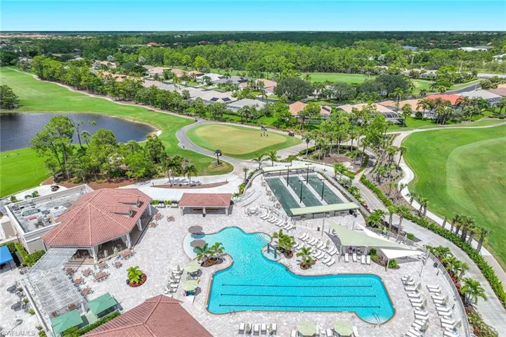 8267  Parkstone  PL, Naples, FL 34120