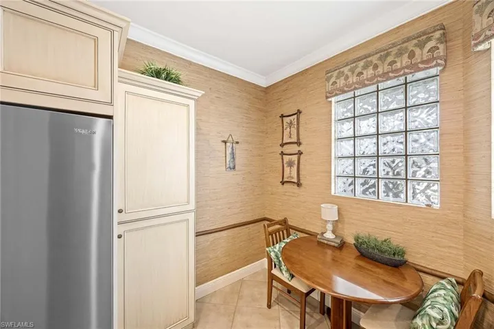 8267  Parkstone  PL, Naples, FL 34120
