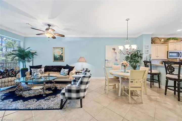 8267  Parkstone  PL, Naples, FL 34120