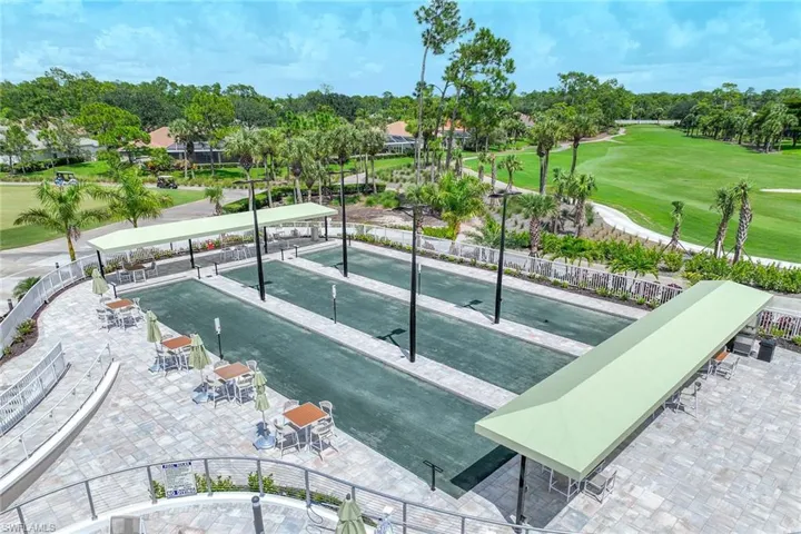 8267  Parkstone  PL, Naples, FL 34120