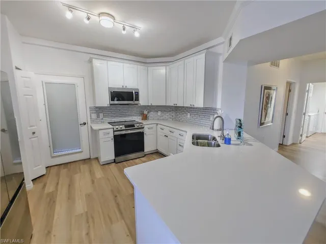 1788 Concordia Lake Cir 2703, Cape Coral, Florida 33909