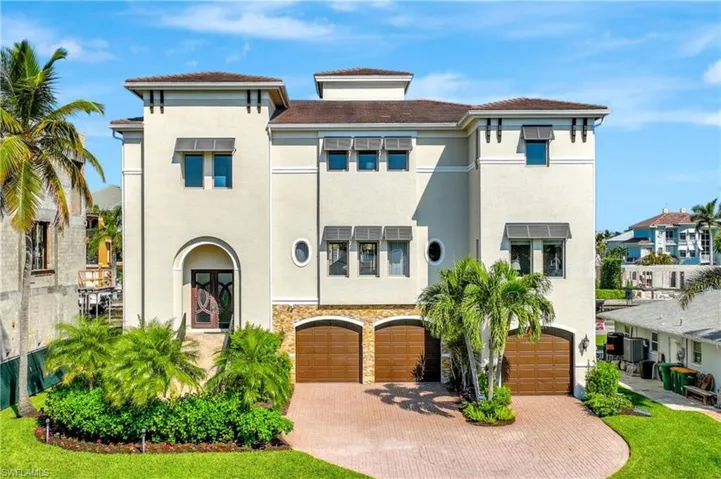 225 Conners - Front Elevation