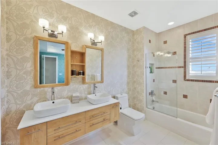Bathroom - 3rd Floor