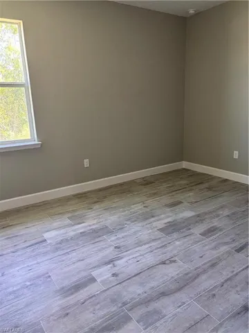 Guest bedroom 3