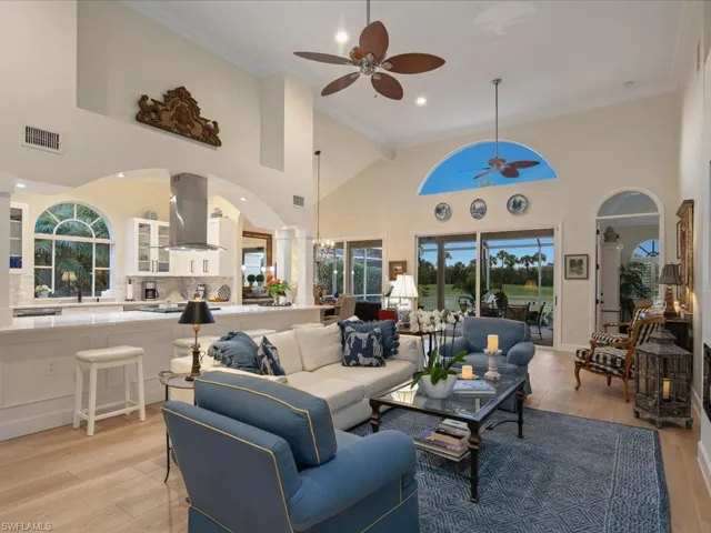 163  Via Napoli  , Naples, FL 34105