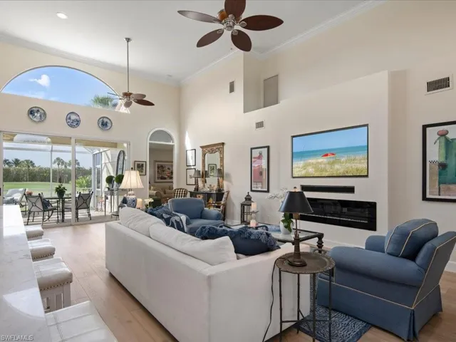 163  Via Napoli  , Naples, FL 34105