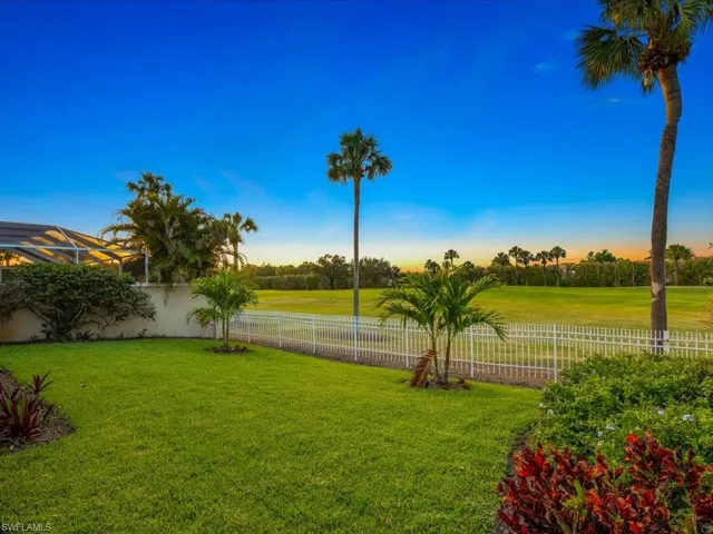 163  Via Napoli  , Naples, FL 34105