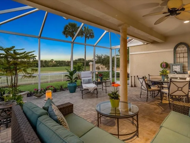 163  Via Napoli  , Naples, FL 34105