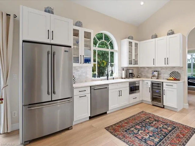 163  Via Napoli  , Naples, FL 34105