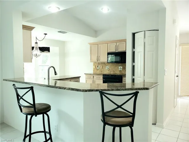 736 Wiggins Lake Dr 202, Naples, Florida 34110