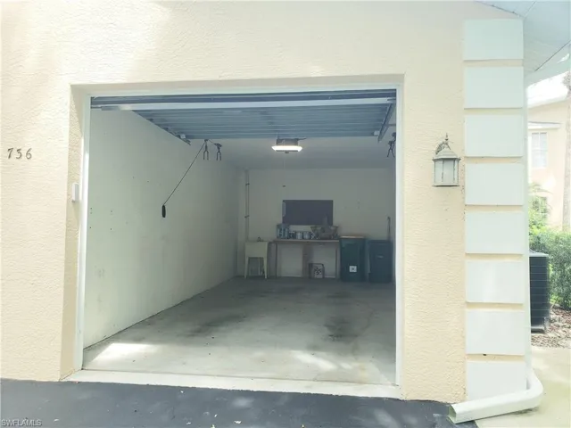 736 Wiggins Lake Dr 202, Naples, Florida 34110