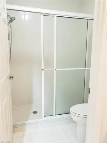 736 Wiggins Lake Dr 202, Naples, Florida 34110