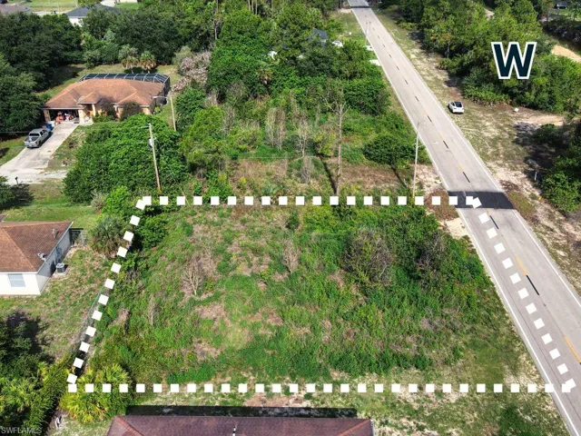 1402 E 12th St, Lehigh Acres, Florida 33972