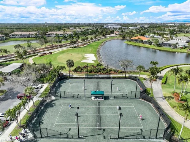 8777 E Bay Cir, Fort Myers, Florida 33908