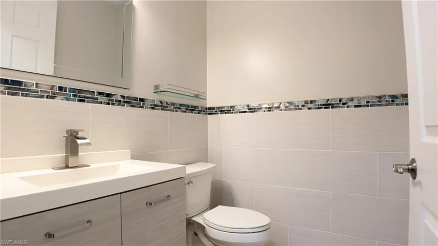 9067  Capistrano N ST, Naples, FL 34113