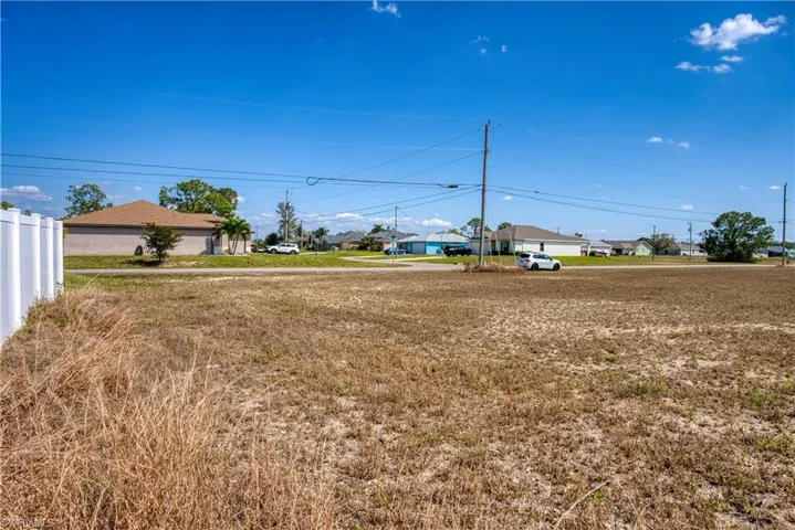 3504 Ne 21st Pl, Cape Coral Fl 33909