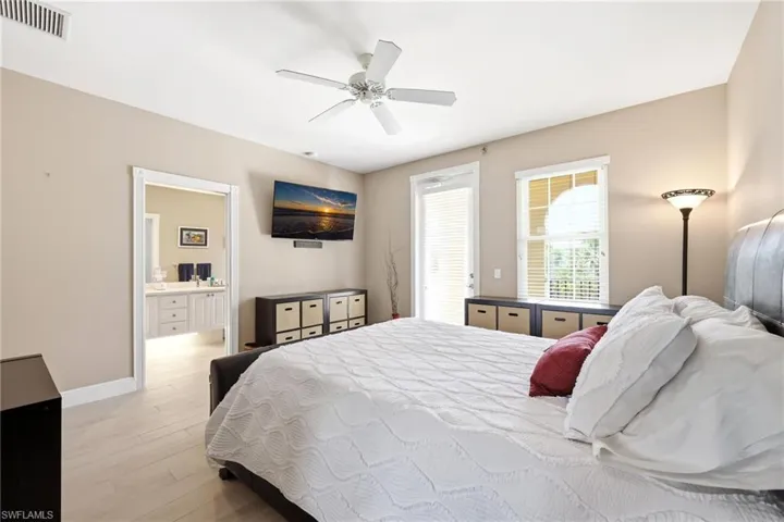 Master Bedroom with access to ensuite master bathroom
