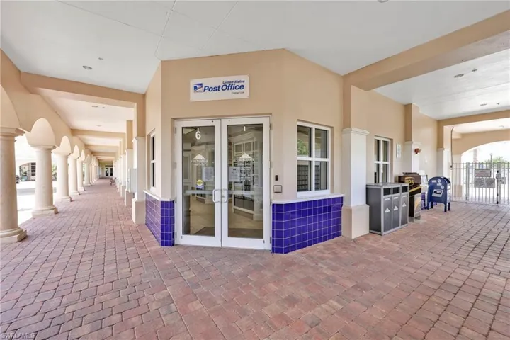 US Postal Office in the Towncenter