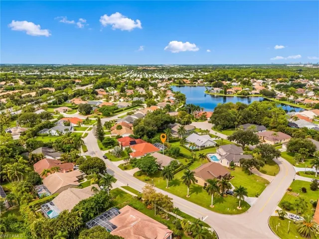 590 Lambton Ln, Naples, Florida 34104