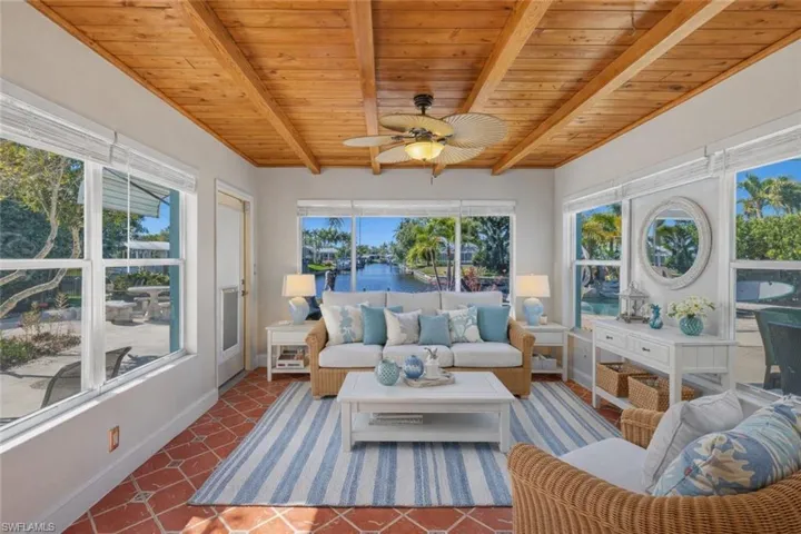 Virtual coastal staging