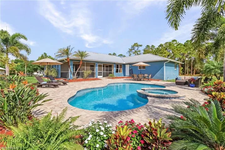 The pool was virtually added! Can you imagine your backyard with this beautiful pool!