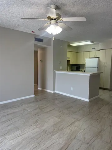 13521 Eagle Ridge Dr 123, Fort Myers, Florida 33912
