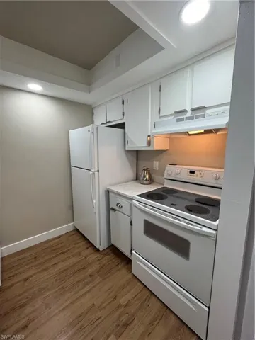 3704 Broadway 100, Fort Myers, Florida 33901