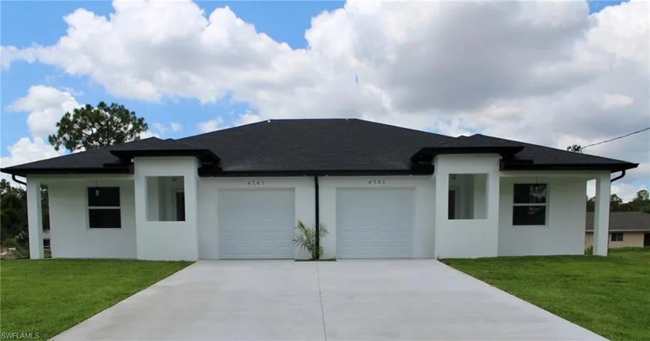 4741/4743  29th SW ST, Lehigh Acres, FL 33973