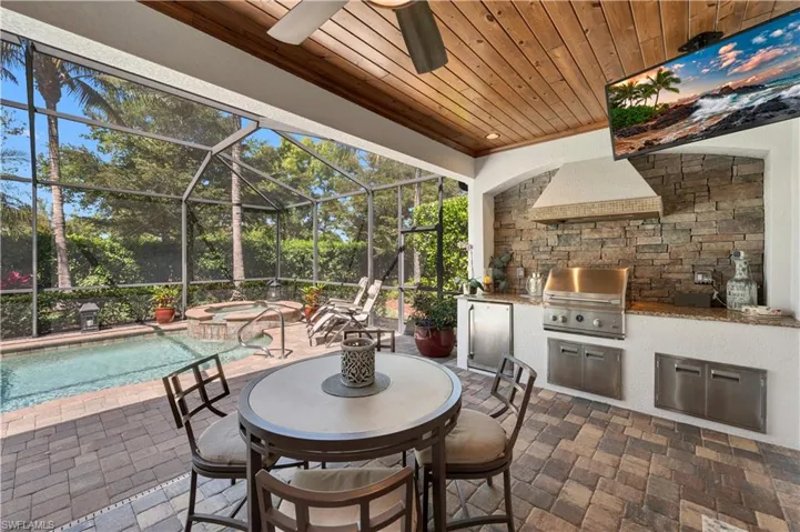 9451  Piacere  WAY, Naples, FL 34113