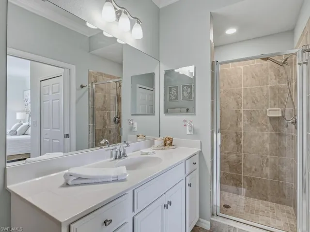 9590 Trevi Ct 5338, Naples, Florida 34113