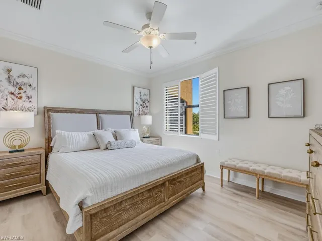 9590 Trevi Ct 5338, Naples, Florida 34113