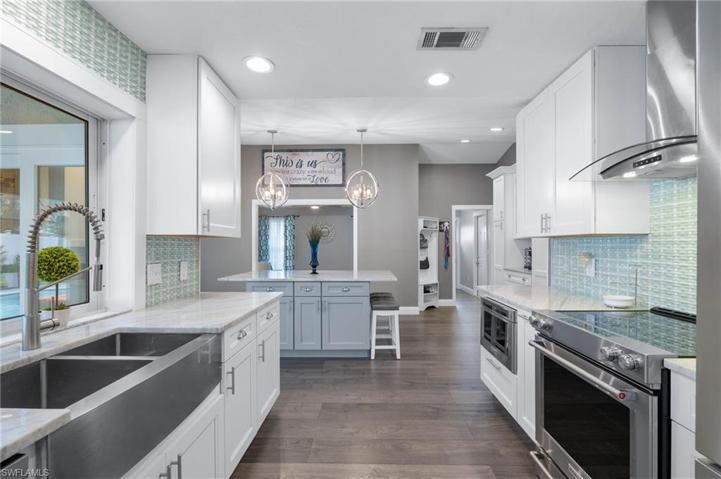 432 SW 33rd TER, CAPE CORAL FL 33914