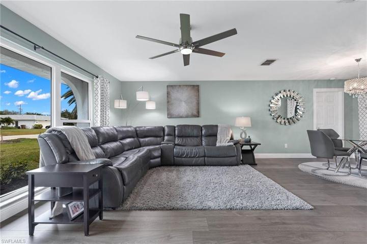 432 SW 33rd TER, CAPE CORAL FL 33914