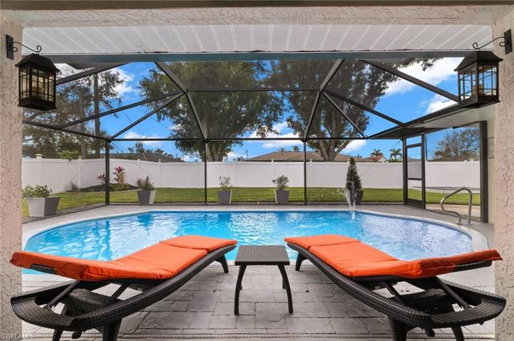 432 SW 33rd TER, CAPE CORAL FL 33914