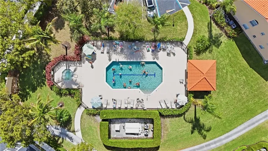 Aerial view of Bermuda links community pool.