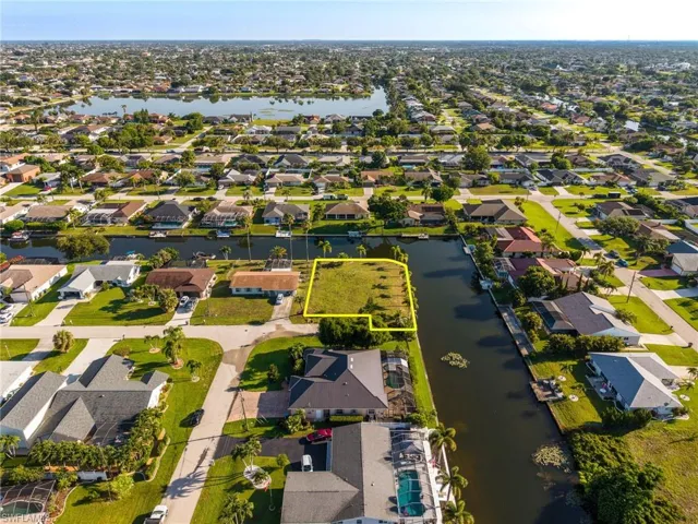 1939 5th Ter, Cape Coral, Florida 33990