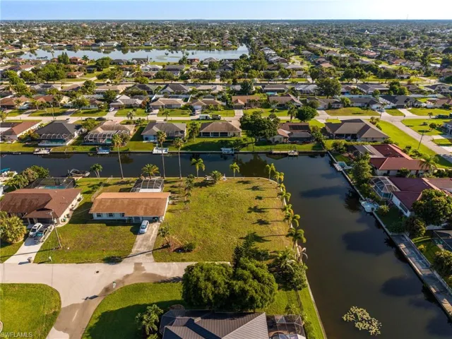 1939 5th Ter, Cape Coral, Florida 33990