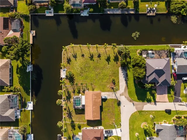 1939 5th Ter, Cape Coral, Florida 33990