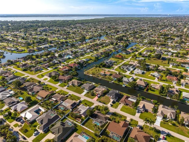 1939 5th Ter, Cape Coral, Florida 33990