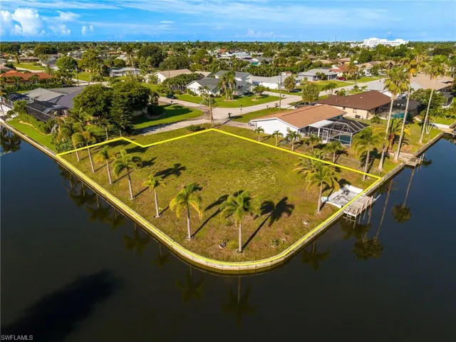 1939 5th Ter, Cape Coral, Florida 33990