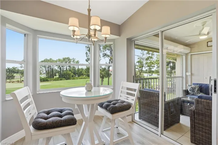 7360 Glenmoor Ln 304, Naples, Florida 34104