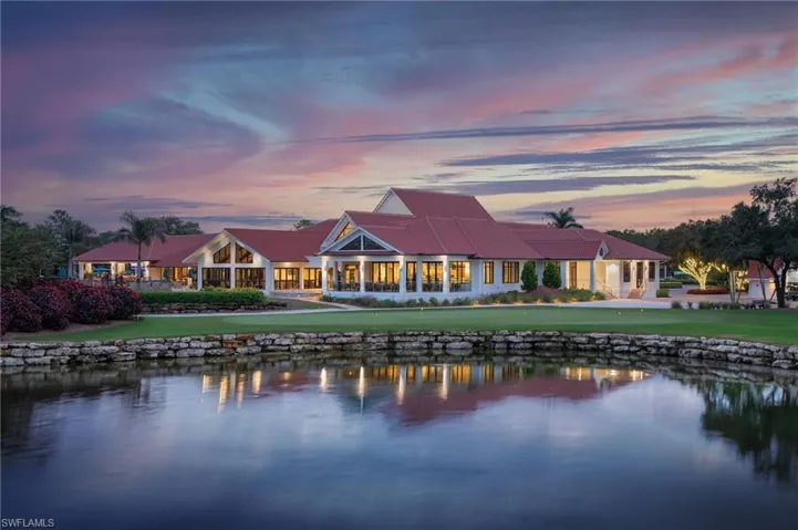 7360 Glenmoor Ln 304, Naples, Florida 34104