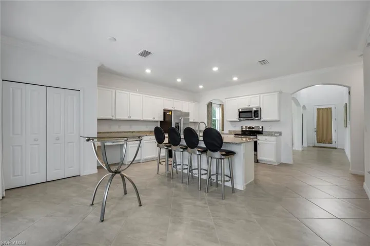 2159 Hamlin St, Naples, Florida 34120