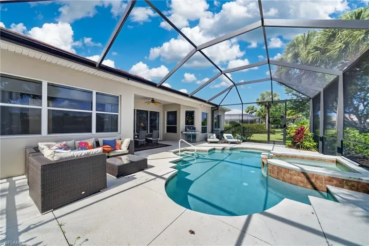 13431  Sabal Pointe  DR, Fort Myers, FL 33905